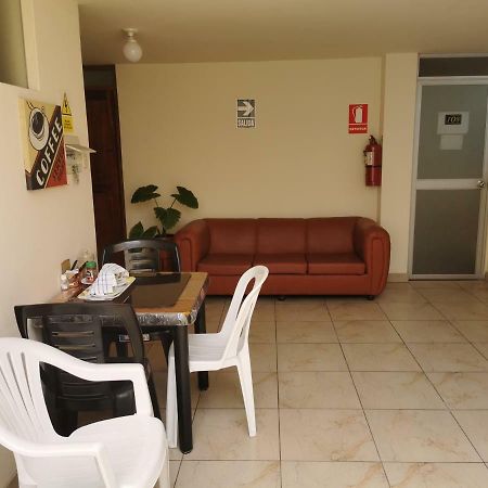 Residencial Mamamia Hotel Tacna Exterior foto