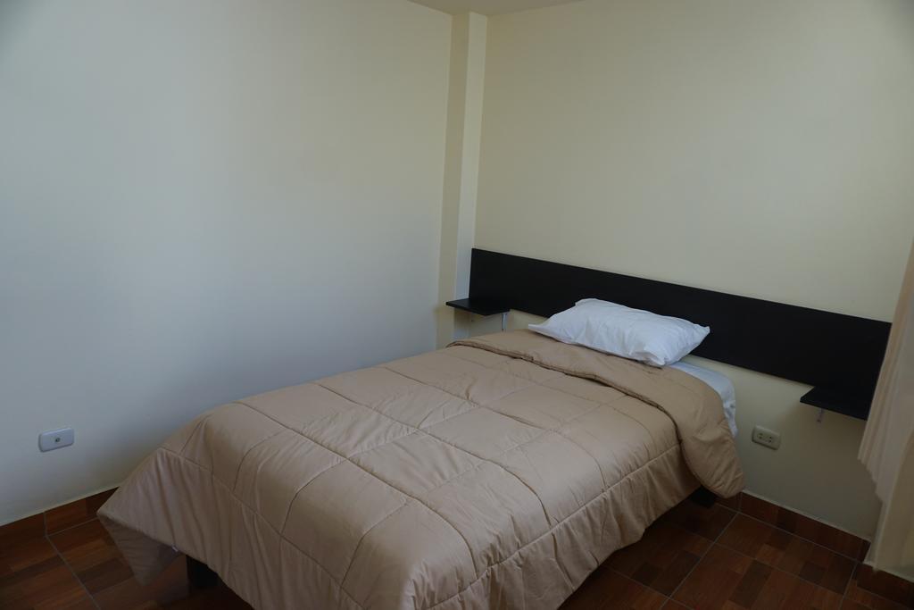 Residencial Mamamia Hotel Tacna Exterior foto