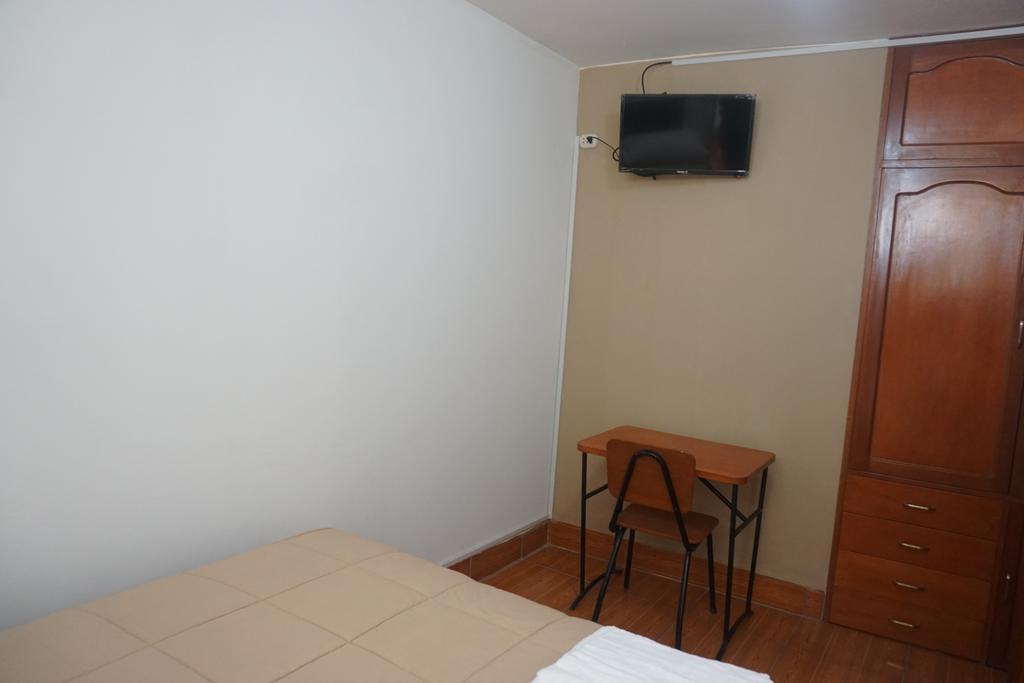 Residencial Mamamia Hotel Tacna Exterior foto