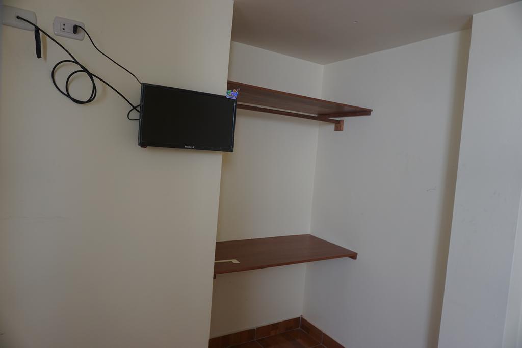 Residencial Mamamia Hotel Tacna Exterior foto